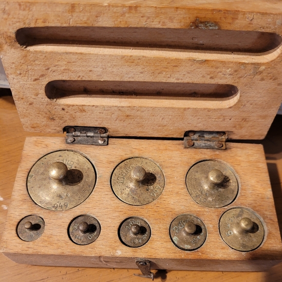 Antique ESKA 5k cast iron scale and brass weights. - Picture 5 of 16